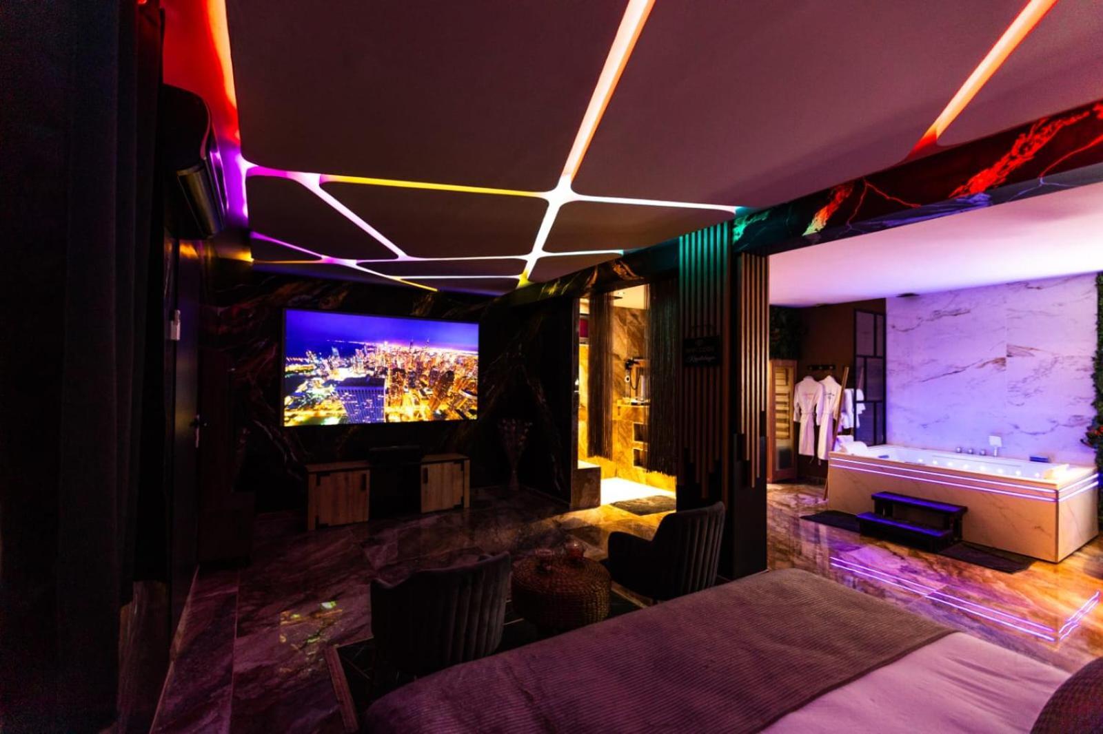 Krystalisya Privatif Sauna Jacuzzi Siege Massant Marseilles