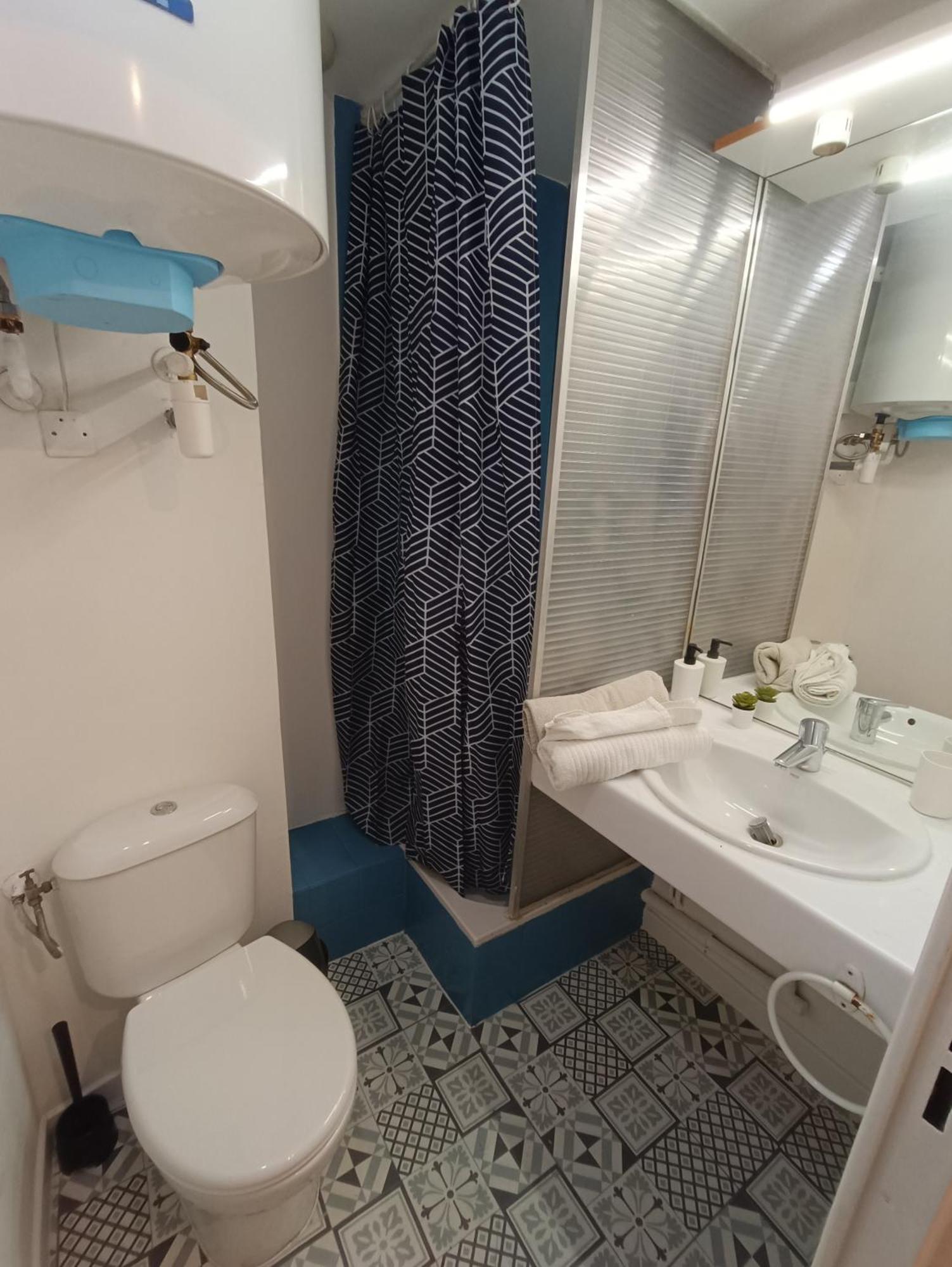 Appartement Equipe Avec Parking A 6min A Pied De La Gare St Charles *