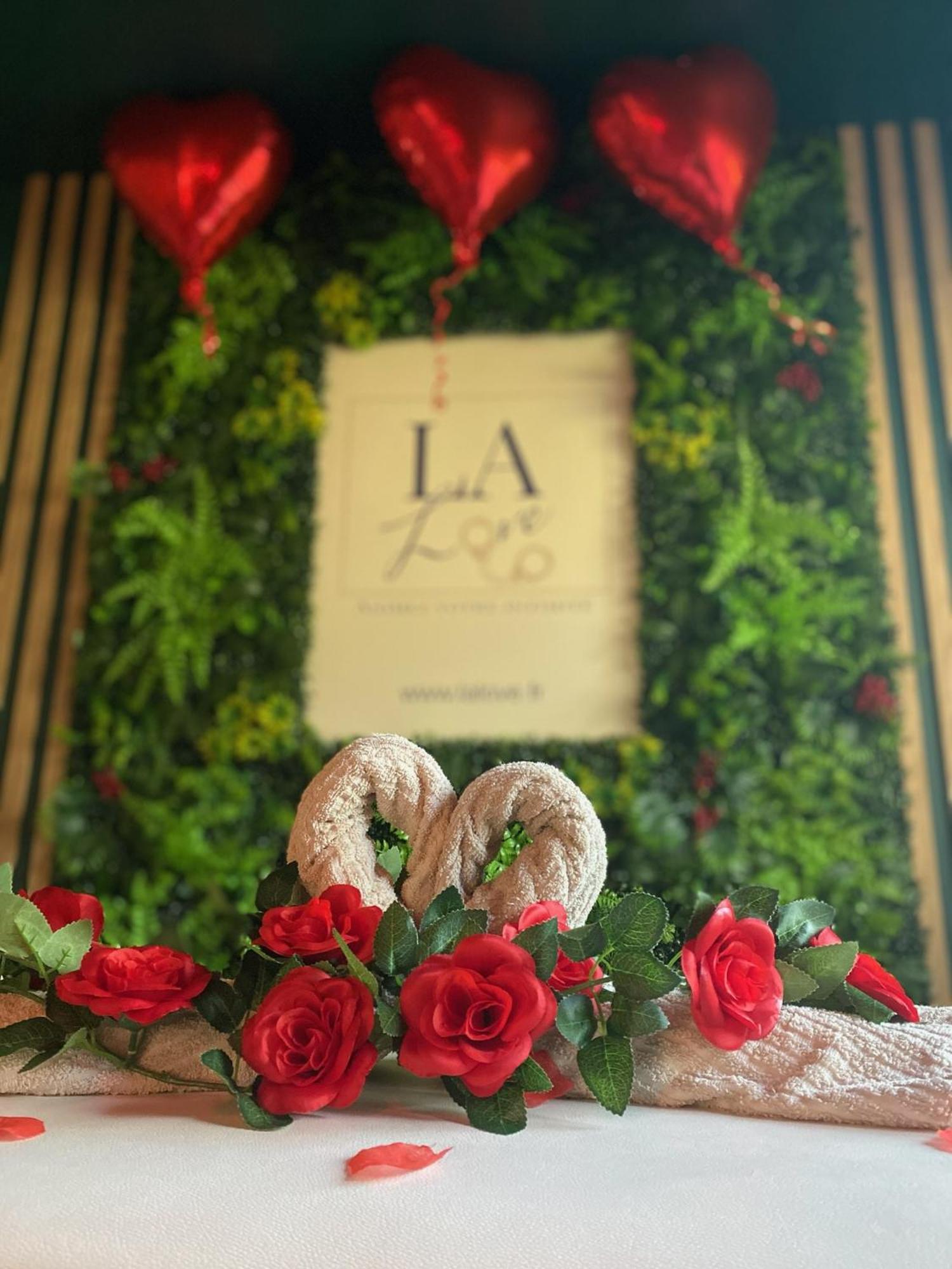 La - Liebeshotel