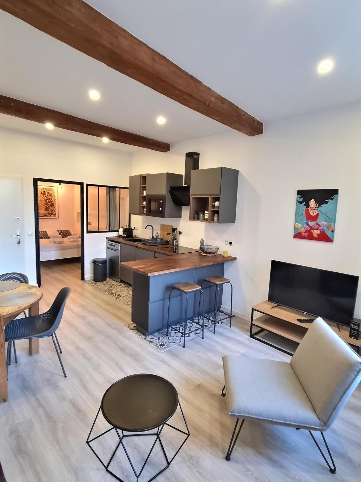 Apartment T2 Panier Vieux Port Renove *
