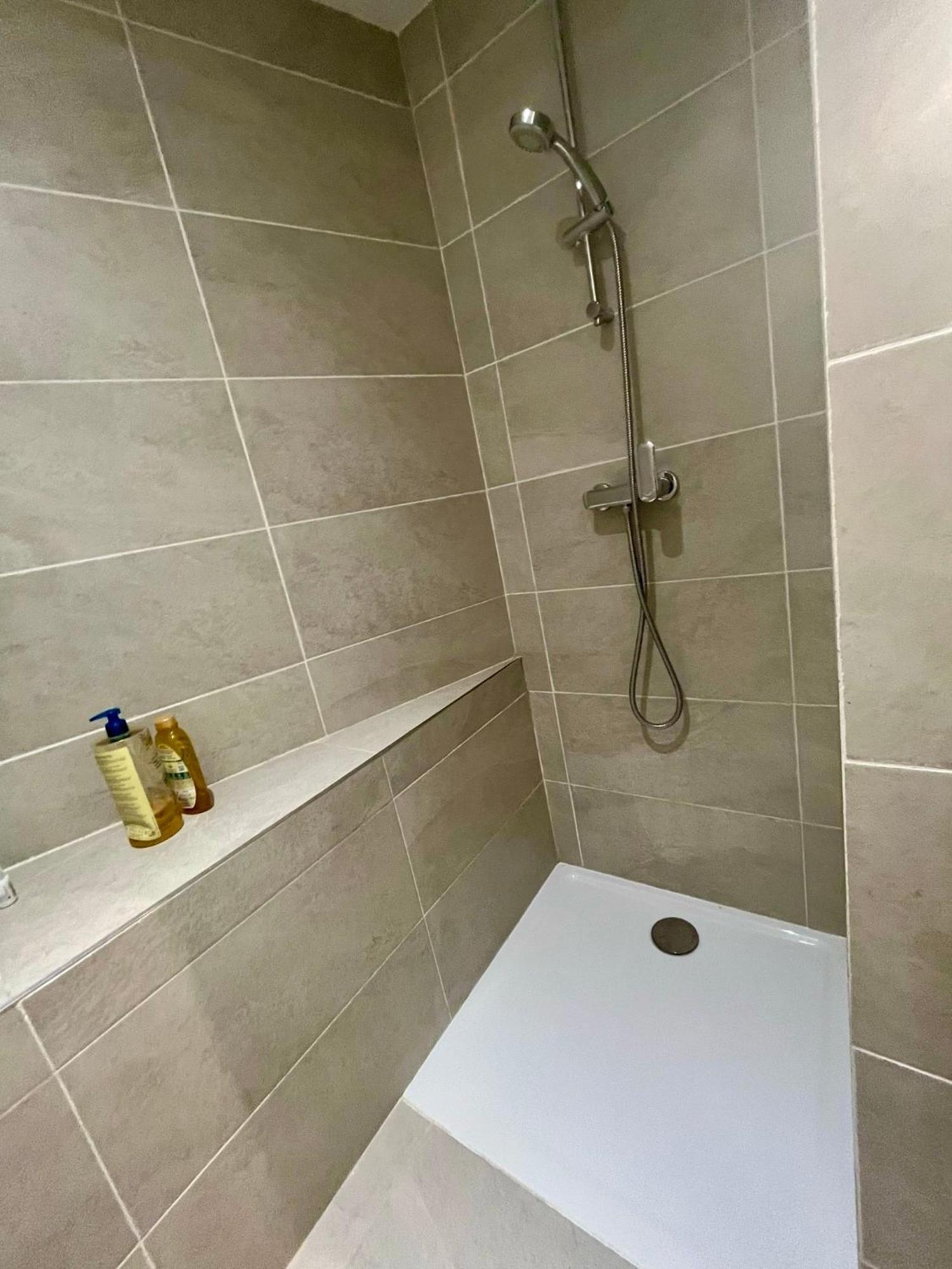 Un Spacieux T2 En Plein Centre Cours Belsuns Apartment Marseilles