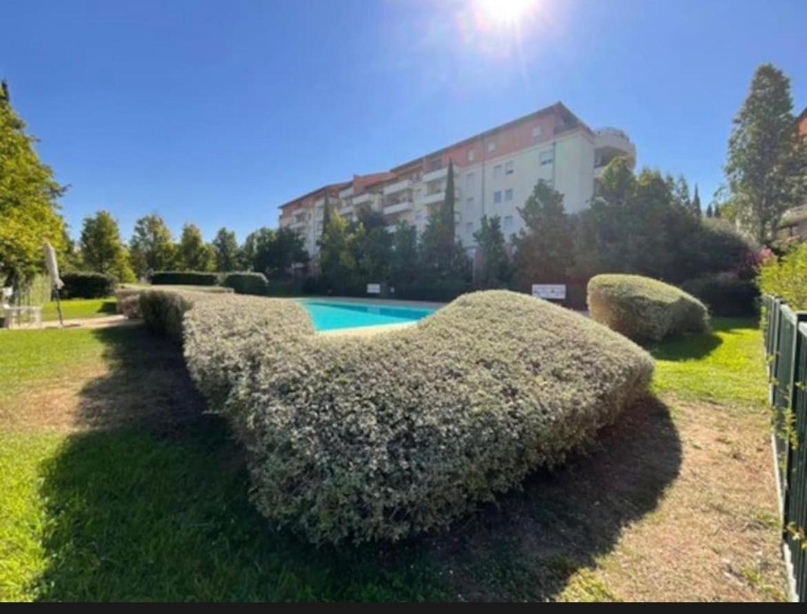 Superbe T2 Confort & Elegance Parking Prive & Piscine * Marseilles