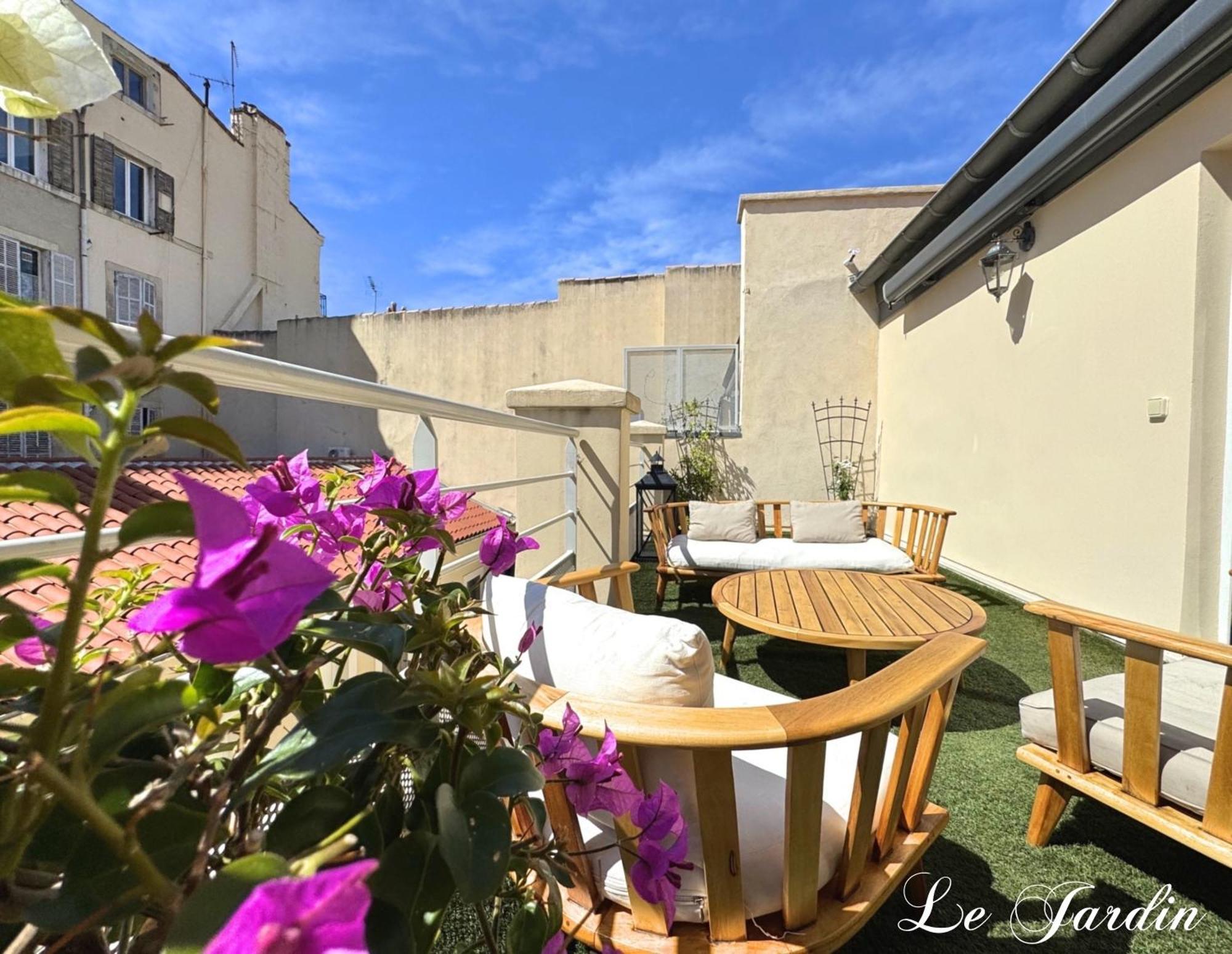 Du Vieux Port Appart hôtel 4*