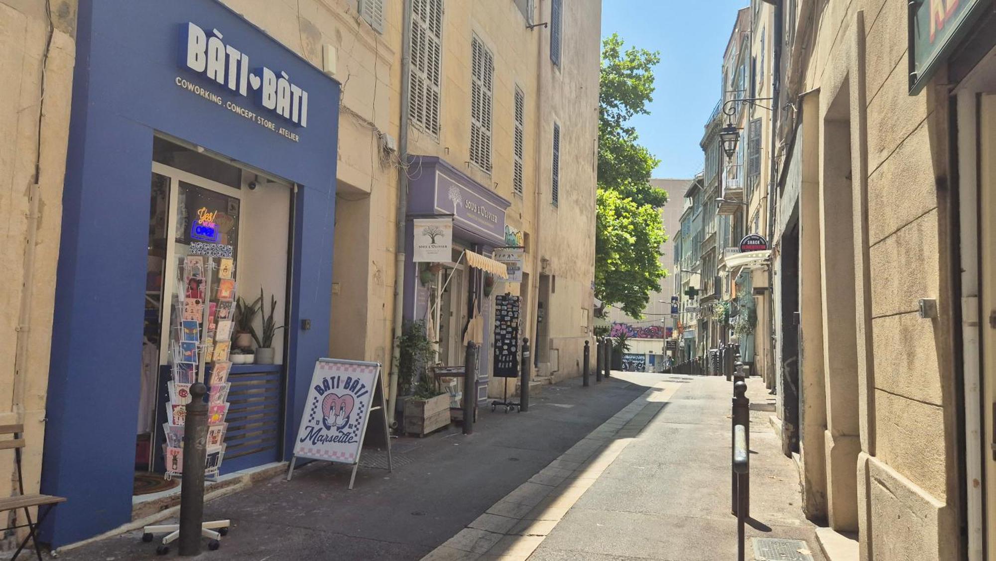 Au Coeur Du Panier Avec Terrasse 2 A 4 Personnes Climatisation Apartment Marseilles