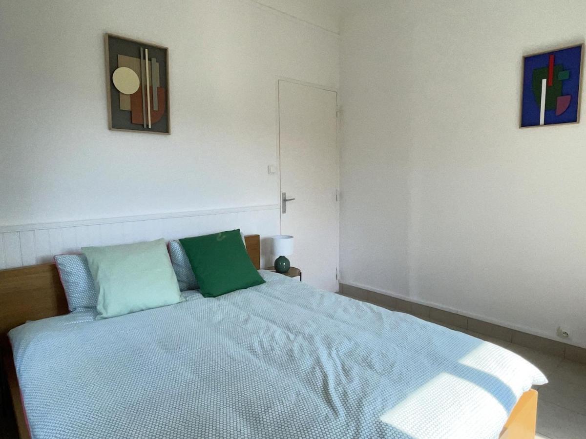Bright 2 Bedroom Old Port - De Area Marseilles