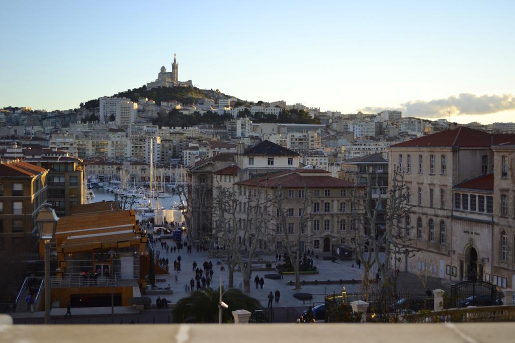 Apartment Les Mats Du Port Marseilles