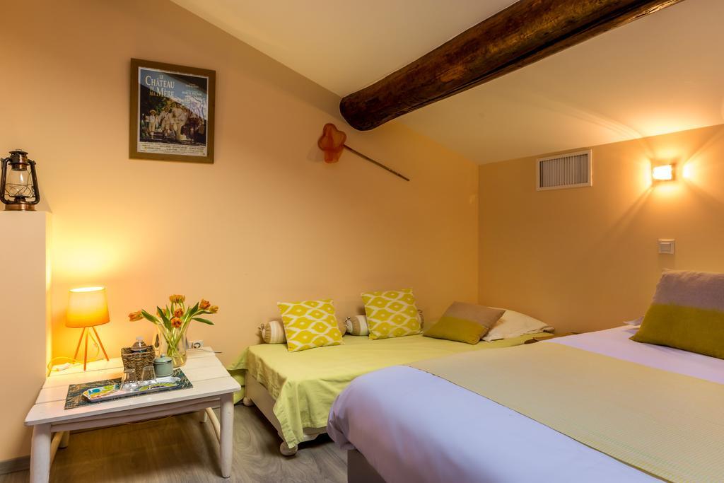 Bed & Breakfast Les De Jeannette Marseille