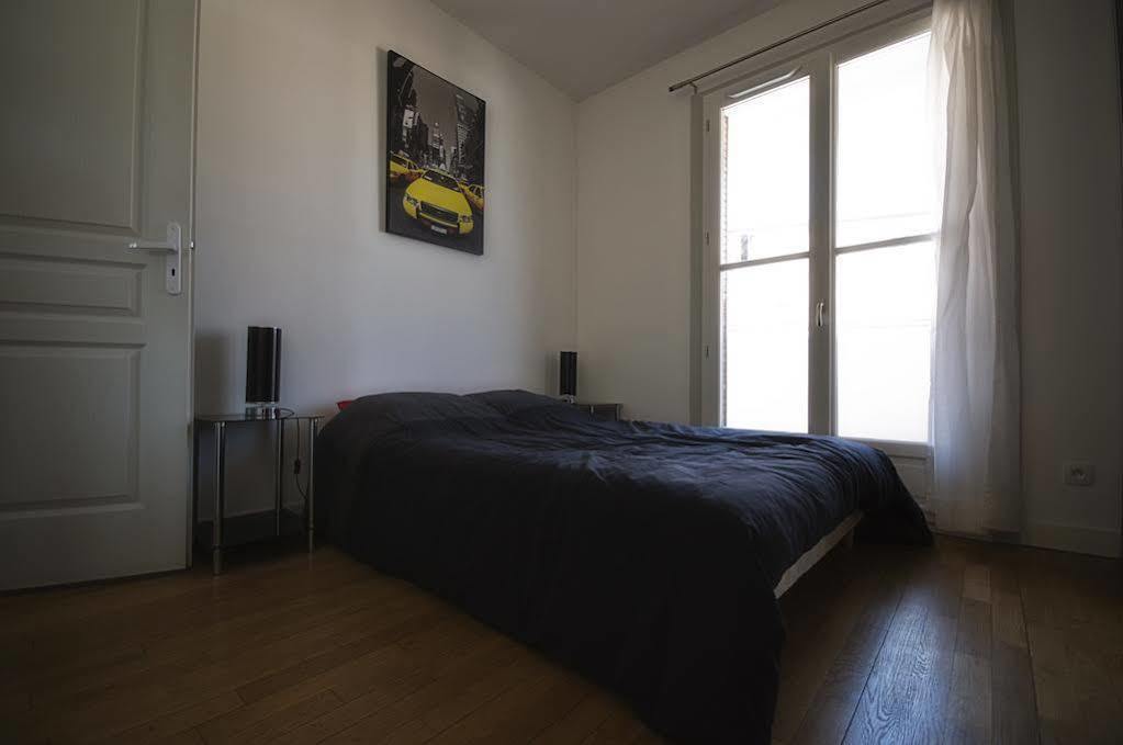 Les Du Vieux-port: Haussmannien Appartement *