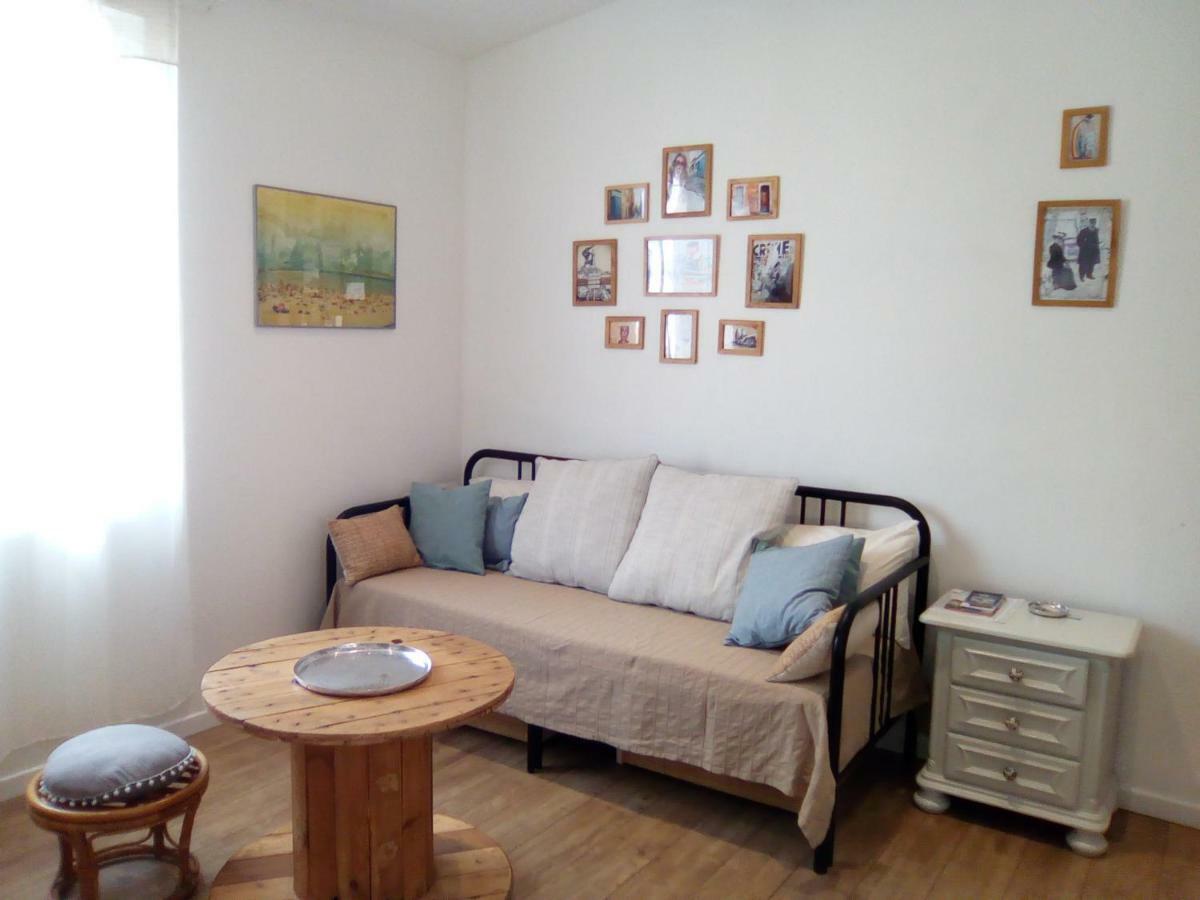 Apartment Tranquille Au Panier Face A La Mer