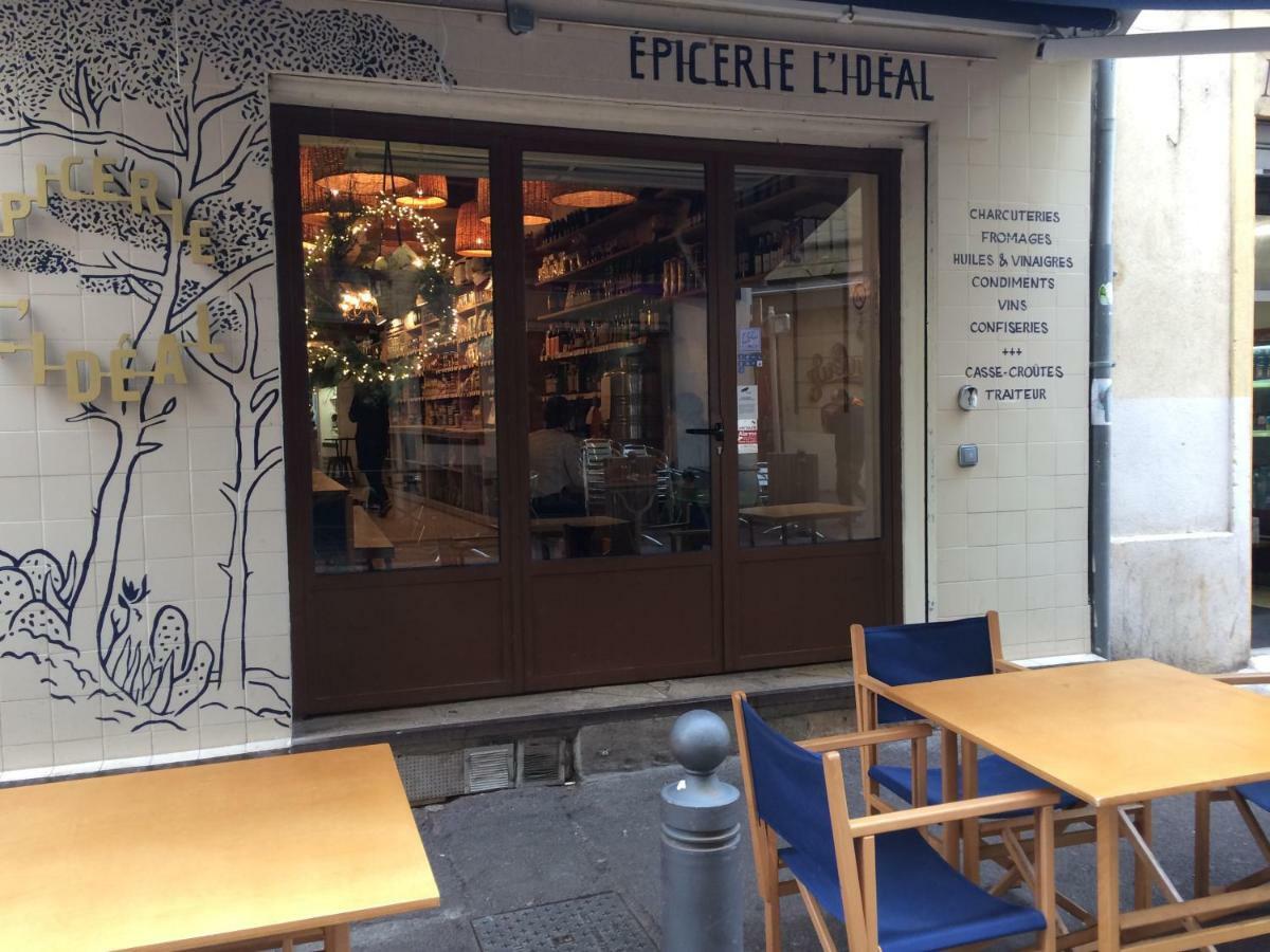 La Petite Maison Couette-café