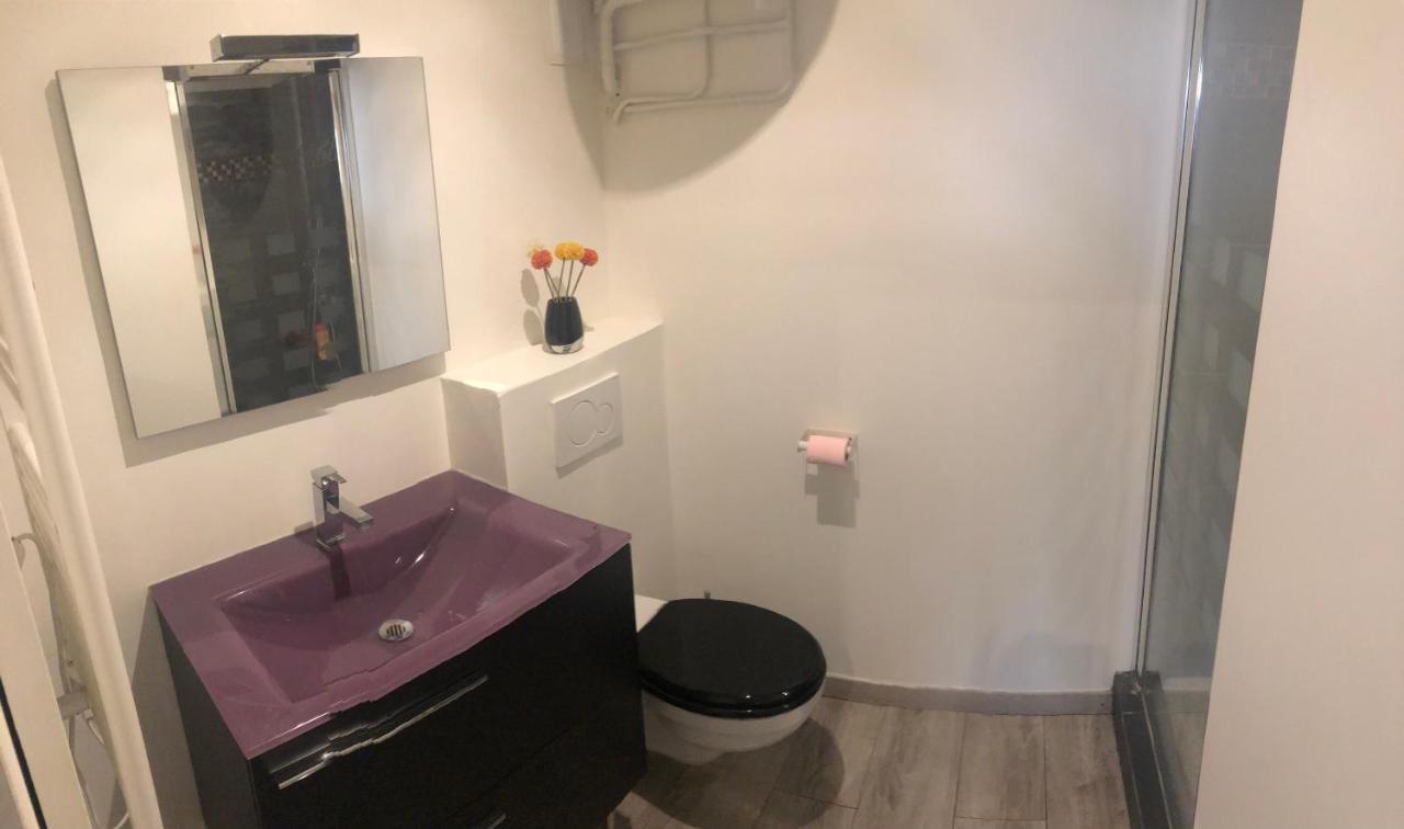 2 Rue Puvis De Chavannes * Marseille