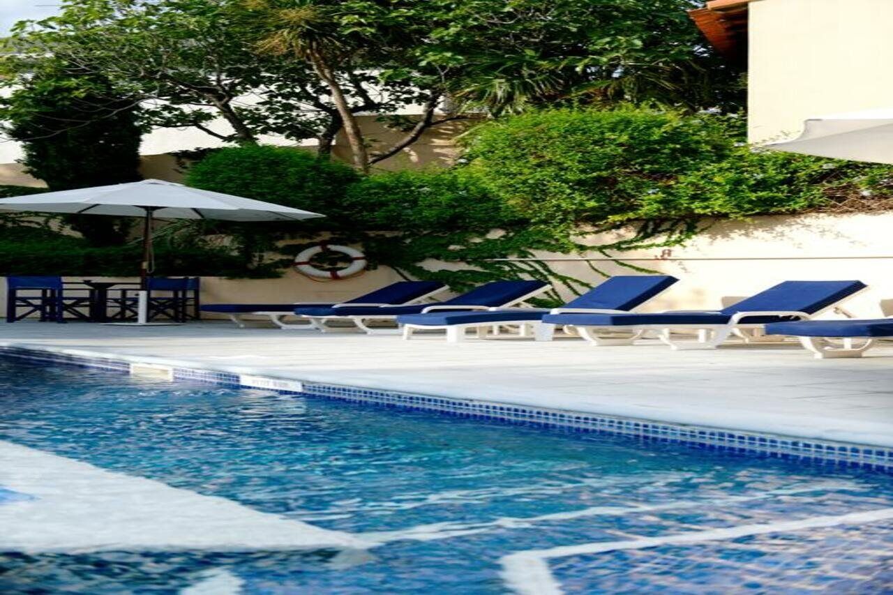 Hotel Mercure Centre Bompard La Corniche 4*