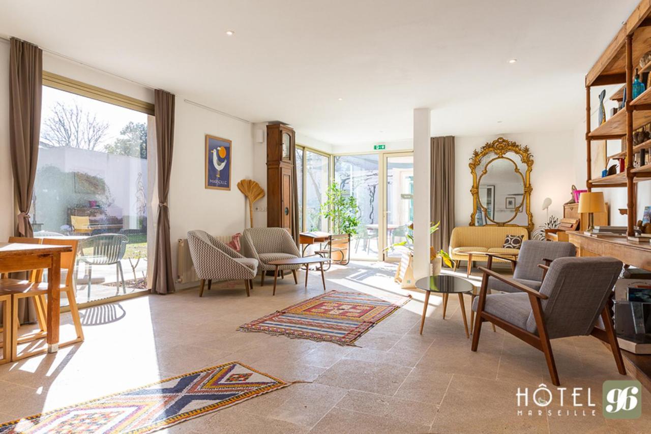Hotel 96 3*