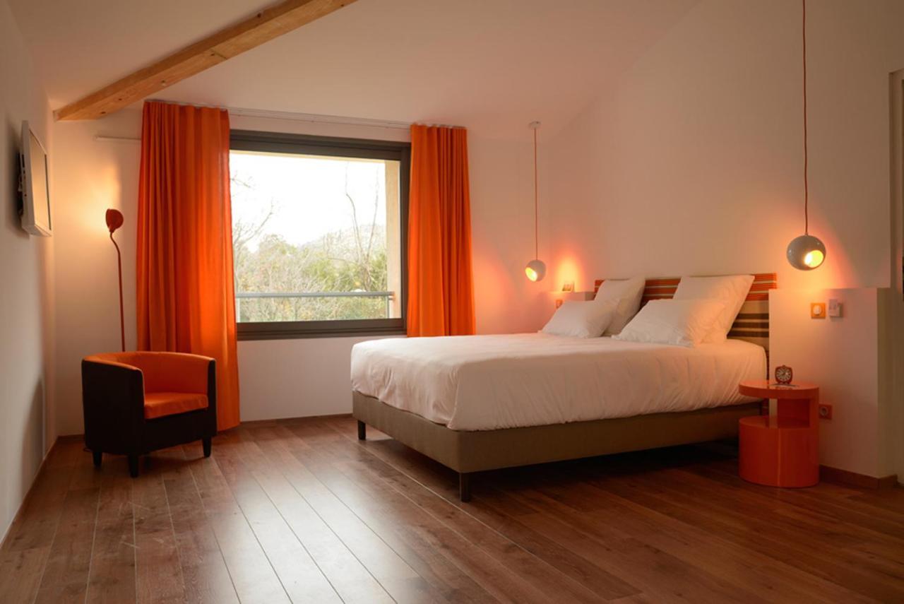 Hotel 96 3*