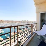 Grand standing * Vue sur Vieux Port* Parking