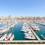 Grand standing * Vue sur Vieux Port* Parking