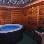 Chambre Privee Avec Jacuzzi