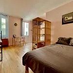 Charming Studio Near The Old Port