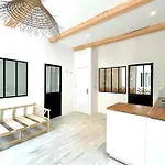 LaFrenchCasa Noailles