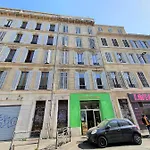 Studio Mezzanine Au Coeur De Marseille Lodi /Baille