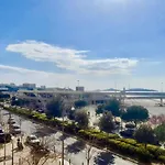 Spacieux et lumineux appartement vue mer Joliette