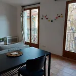 Love Nest With Sea View In The Heart Of The Panier