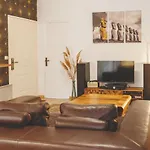 Bel Apt De Standing Et Lumineux A Marseille By Weekome