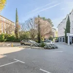 B&B Hotel Marseille La Valentine Porte D\'Aubagne