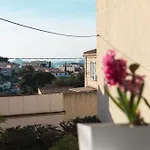 Maison De Ville Roucas Blanc