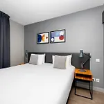 Staycity Aparthotels Centre Vieux Port