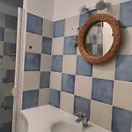 Bel Appartement Dans Le Quartier De Saint Barnabe