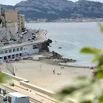 Coquet Appartement En Bord De Mer Et Corniche