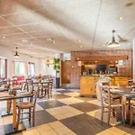 B&B Hotel Marseille La Valentine Porte D\'Aubagne