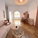 Appartement Refait A Neuf Entre Plage Et Vieux Port