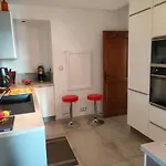 Villa 140 M2 Piscine Jardin 5 Personnes Et Un Bebe