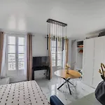 Appartement Luxueux A La Joliette Avec Vue Mer