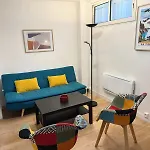 Appartement Tout Equipe A Cote De La Timone Marseille