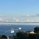 Maison Entierement Climatisee Vue D\'Exception Mer Et Rade De Marseille Avec Piscine 8 Personnes