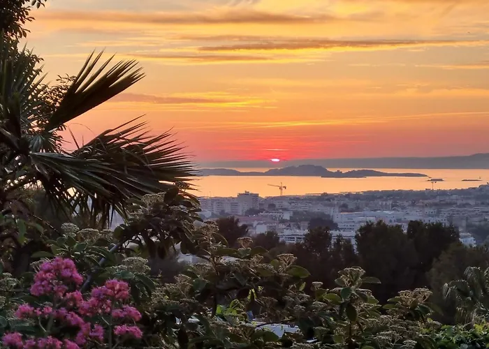 Le Relais Perche - Vue Mer Et Ville
