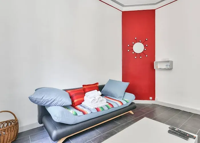 Superb 1 Bedroom Flat Longchamp Palace Area