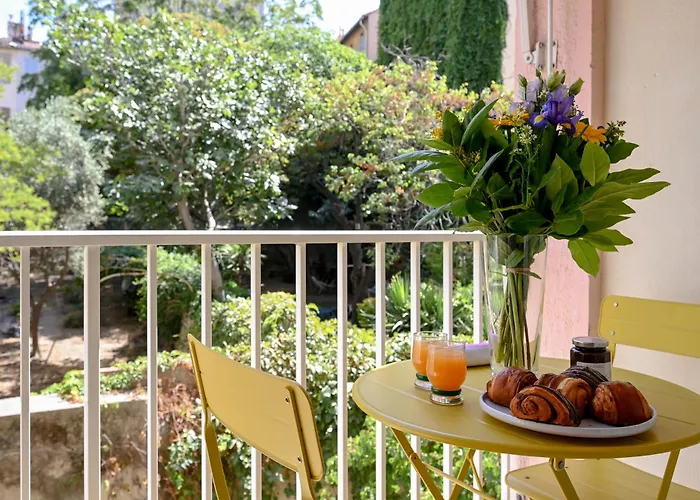 Marseille Centre - Appartement 3 Chambres Avec Balcon
