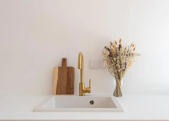 |Aaa|- Pure & Natural Massilia City Center