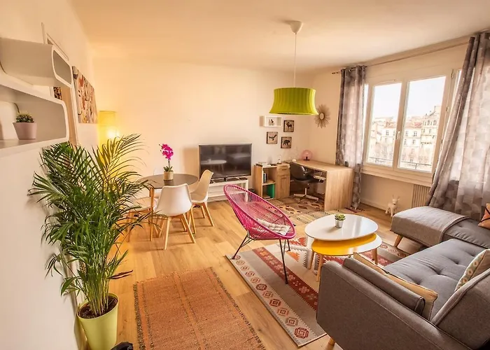 T2 Cosy, Vue Exceptionnelle, Hypercentre, 5Mn Gare