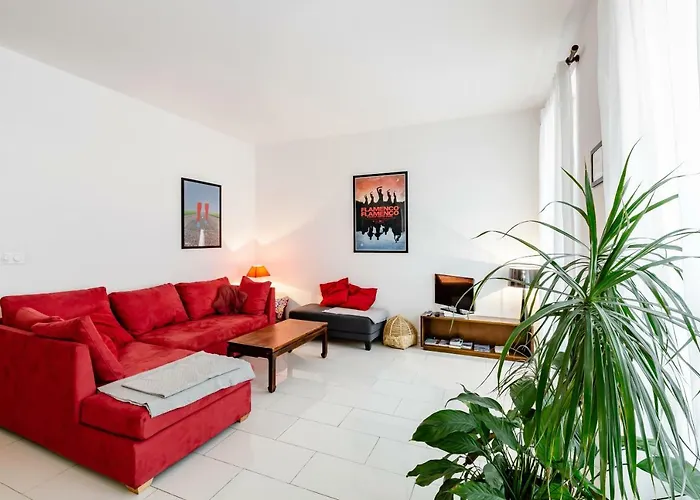 La Joliette- Spacieux Et Lumineux, 4 Couchages