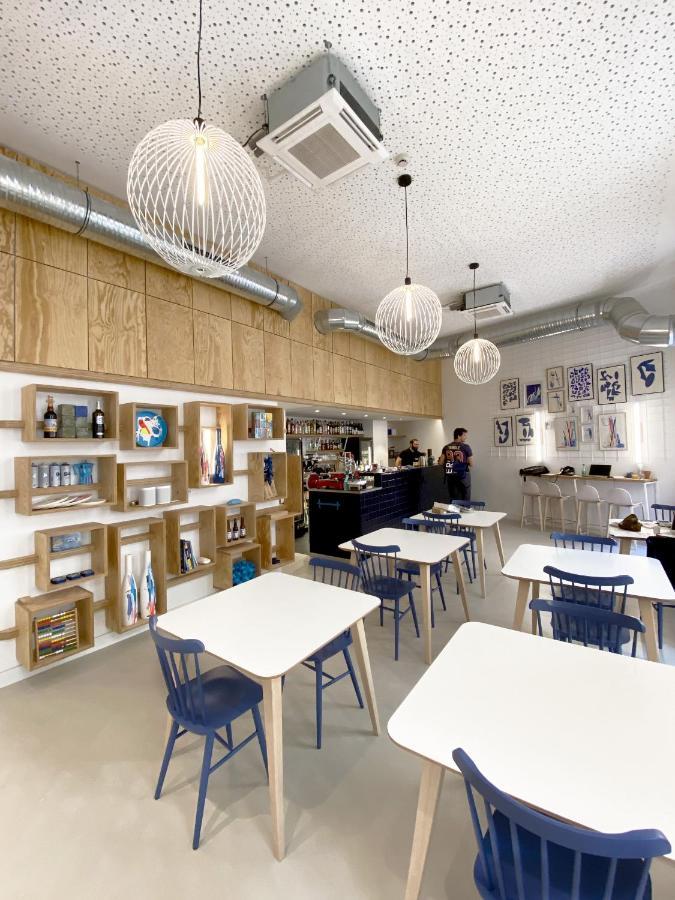 The People - Hostel Marseilles