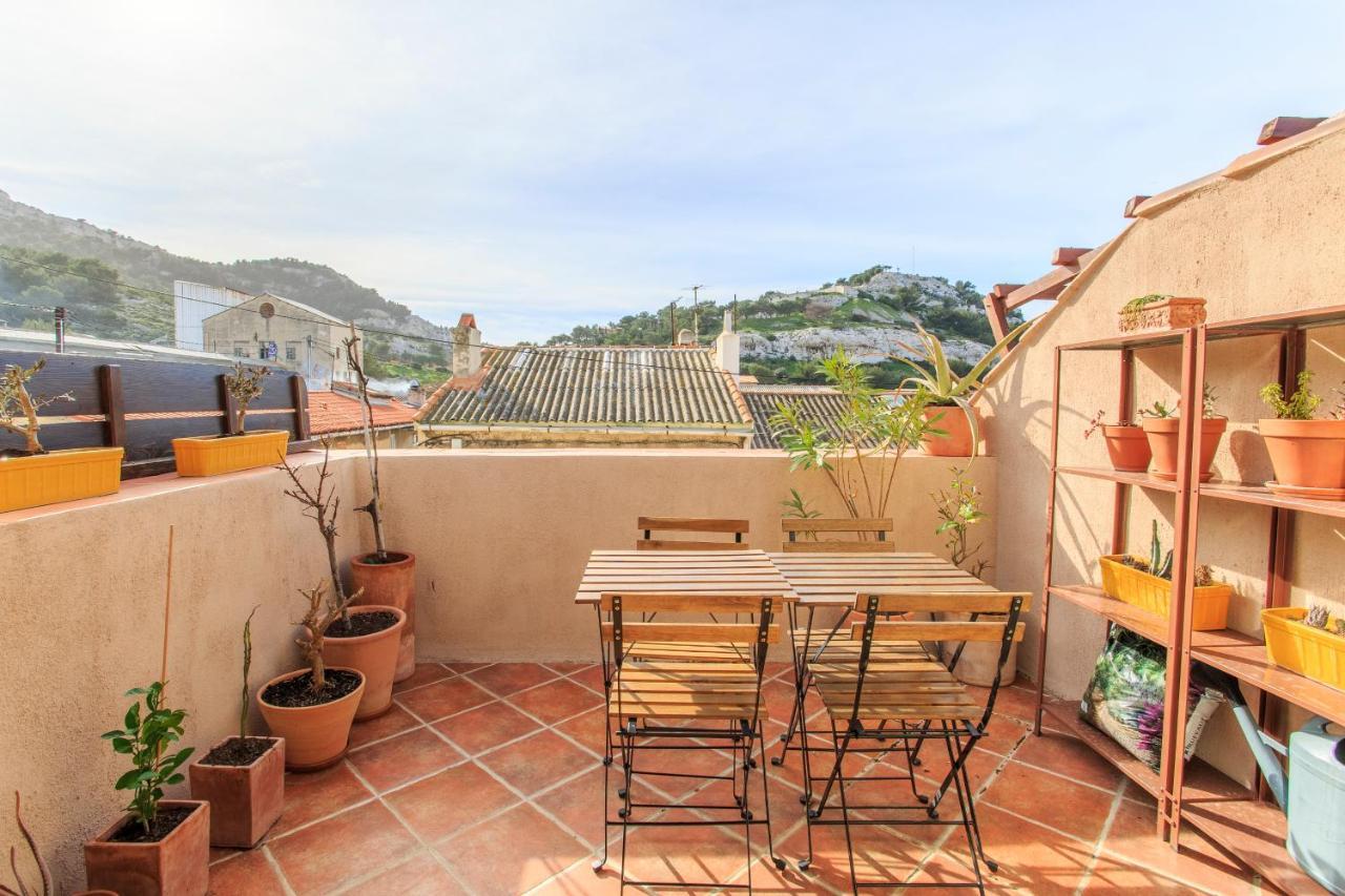 Appartement With Terrace At 150 Meters From The Sea