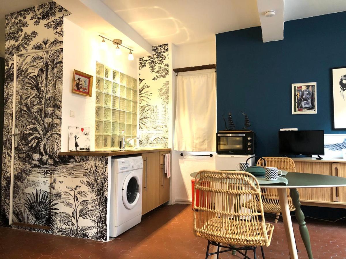 Apartment Grand Studio Rue Du Panier Marseilles