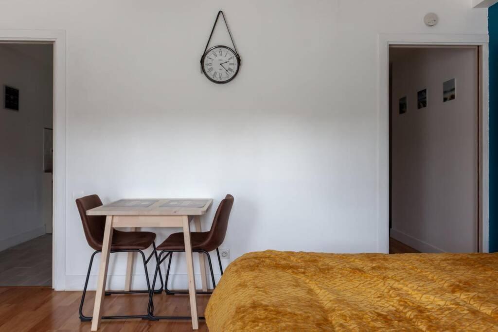 Magnifique Studio Avec Balcon-vieux Port-panier