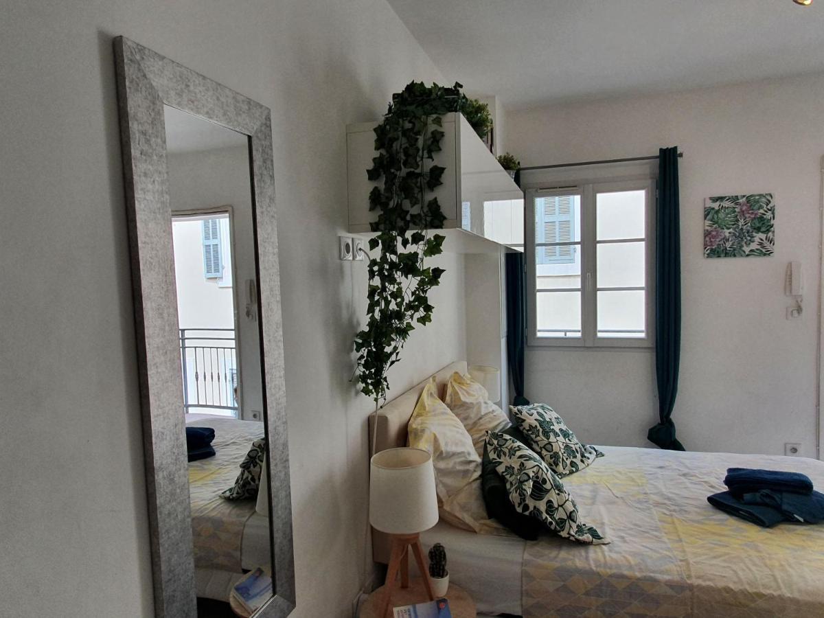 Apartment Charles De Gaulle - Vieux Port Marseilles
