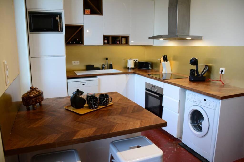 85 M2 Centre 2 Mn Vieux Port Au Calme Apartment Marseille